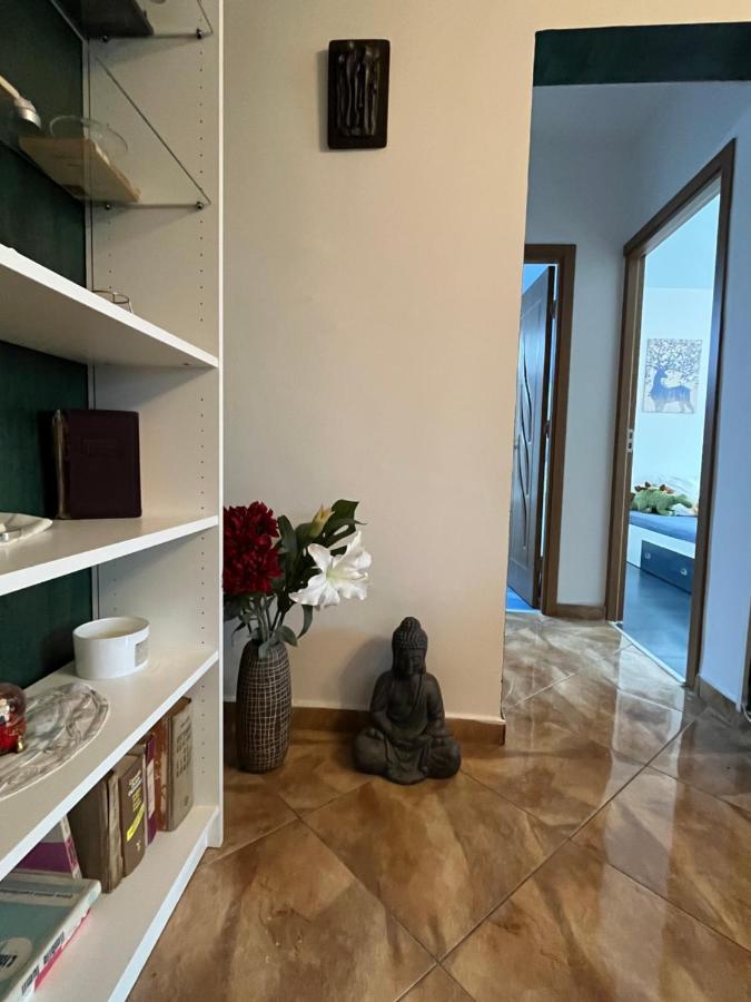 Apartamento Casa Cartilor - House Of Book'S Bucarest Exterior foto